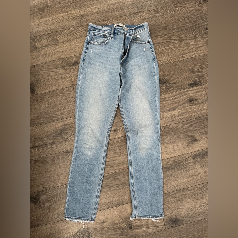 Abercrombie & Fitch The Skinny High Rise